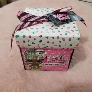 LOL present surprise